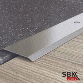 Стыкоперекрывающий одноуровневый профиль ПС30-НС из нержавеющей стали