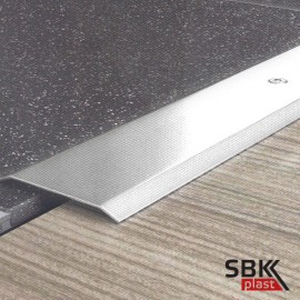 Стыкоперекрывающий одноуровневый профиль полированный ПС30-НСП из нержавеющей стали Стыкоперекрывающий одноуровневый профиль полированный ПС30-НСП из нержавеющей стали