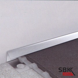 Угол внутренний закладной полированный ПК18-8НСП из нержавеющей стали